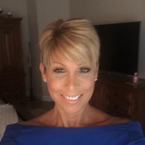 Meet your Posher, Shari